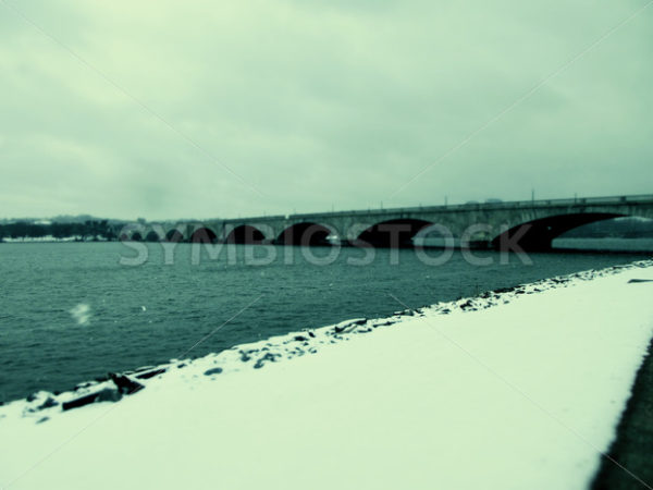 Arlington Memorial Bridge Snow Potomac DC Arlington City (6).JPG - Christina Chee